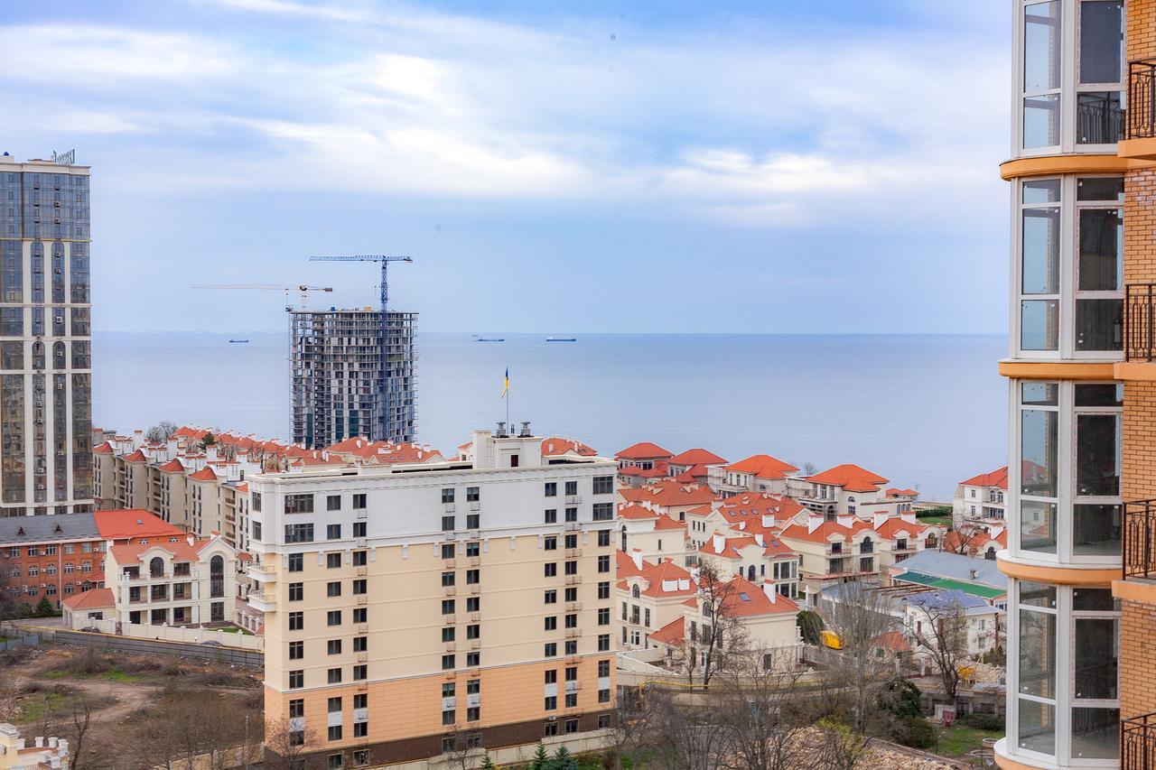 Apartment On Haharinske Plateau 5B Odessa Dış mekan fotoğraf