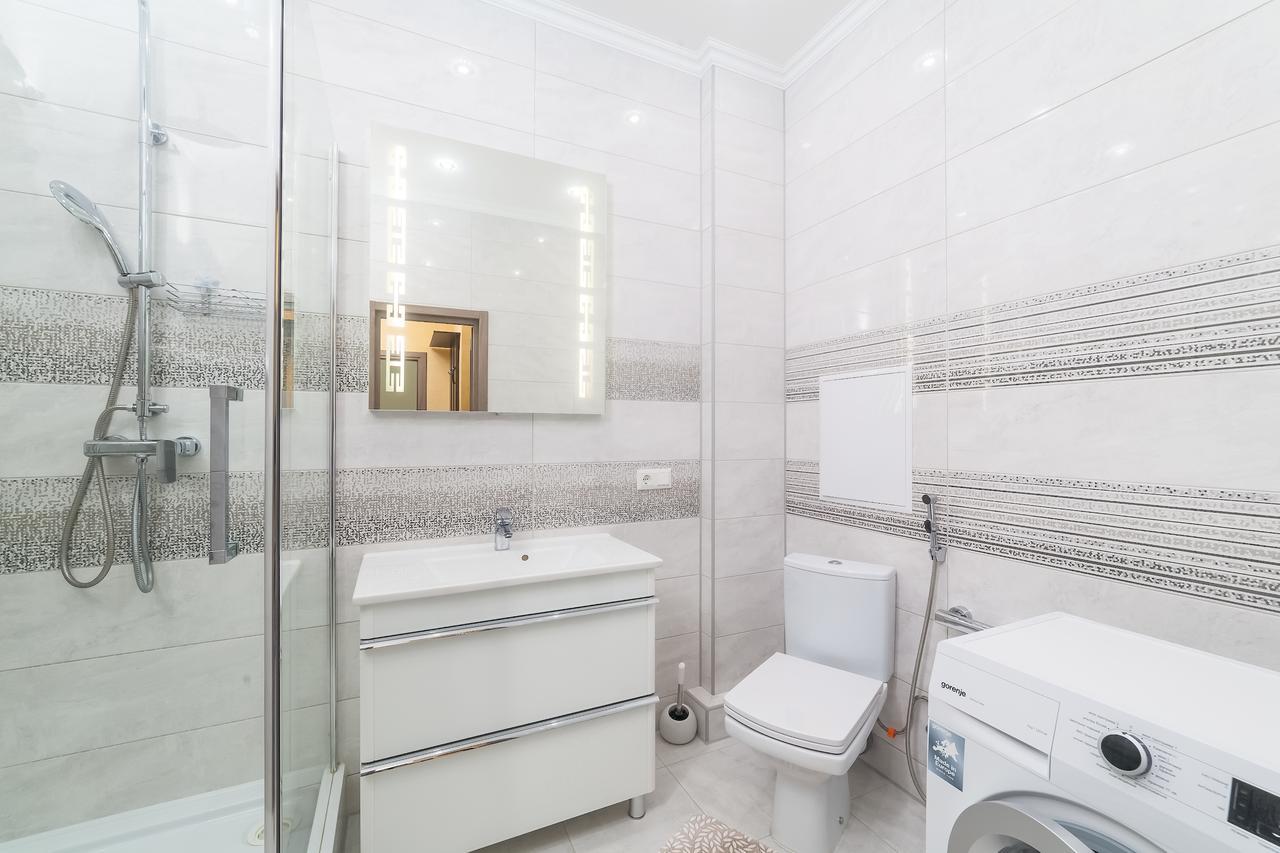 Apartment On Haharinske Plateau 5B Odessa Dış mekan fotoğraf