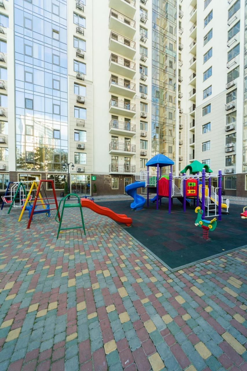 Apartment On Haharinske Plateau 5B Odessa Dış mekan fotoğraf